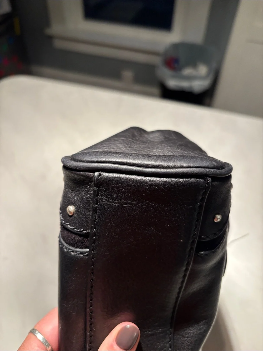Classic Black Leather/Suede Shoulder Bag - Picture 3 of 7